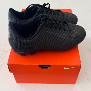 Nike Youth Mucurial Black Soccer Cleats